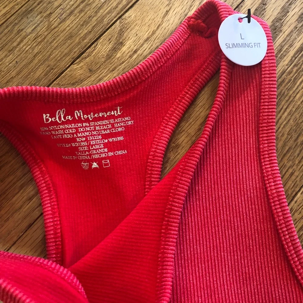 Bella Movement Beyond the Gym Slimming Fit Crop Top Size Large - Picture 3 of 6